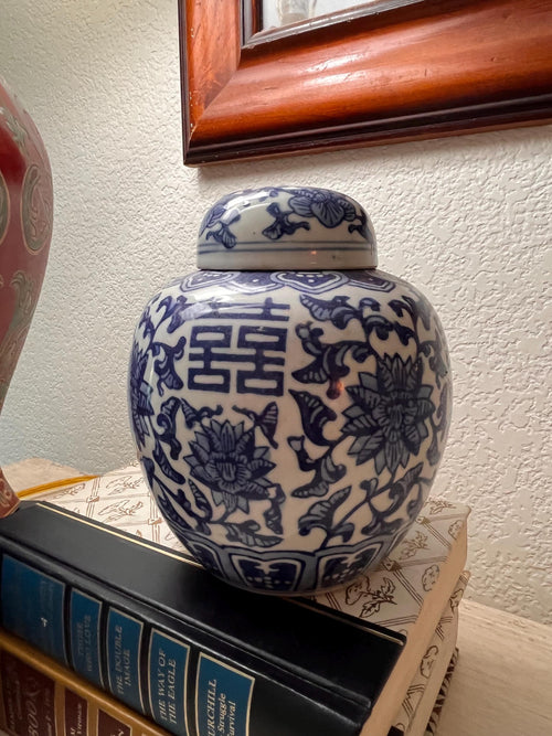 Blue White Porcelain Ginger Jars | Chinoiserie Floral Temple Lidded Pair